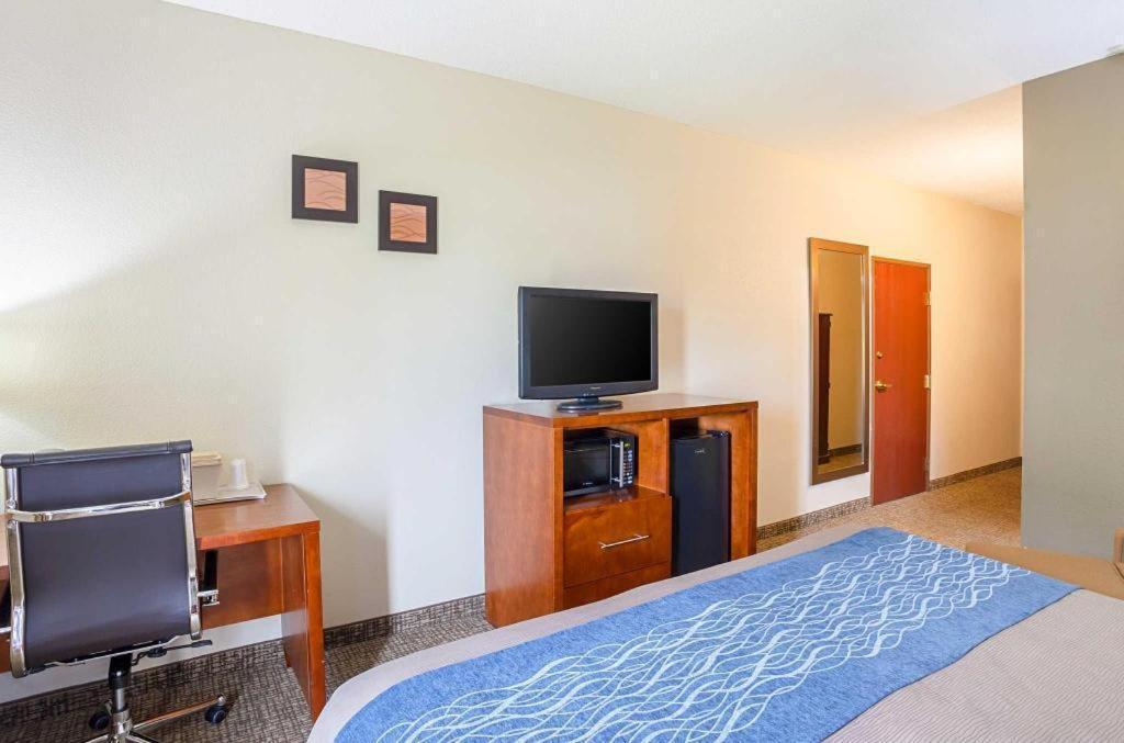 Comfort I-80 Hotel 2*
