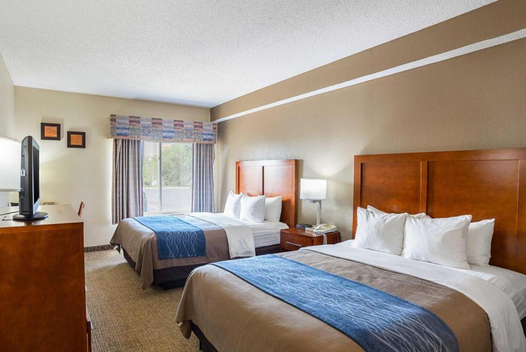 Comfort I-80 Hotel Lincoln