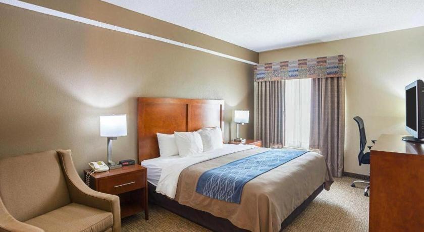 Comfort I-80 Hotel