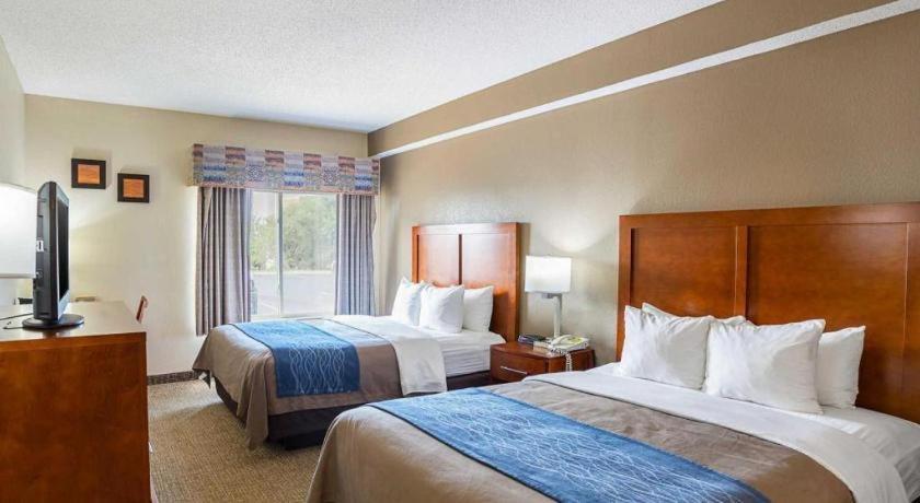 Comfort I-80 Hotel Lincoln