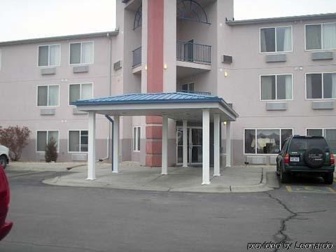 Comfort I-80 Hotel 2*